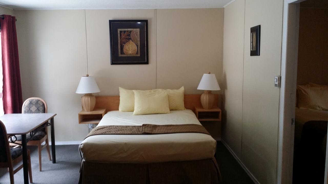 רדיום הוט ספרינגס Appletree Inn מראה חיצוני תמונה